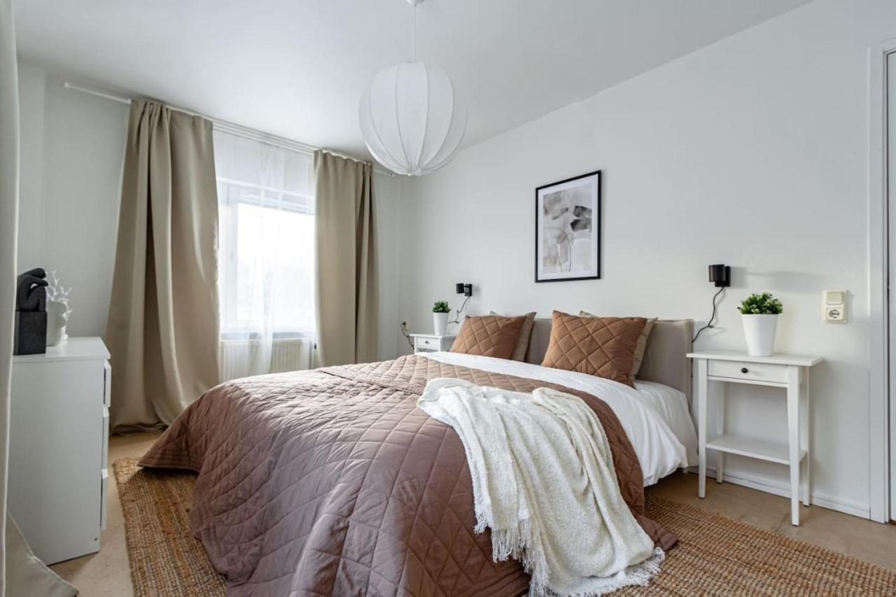 Budget Comfort On Trendy Soedermalm, Construction Work Стокгольм Экстерьер фото